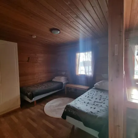 Kaamasen Kievari Lejlighedshotel Kaamanen
